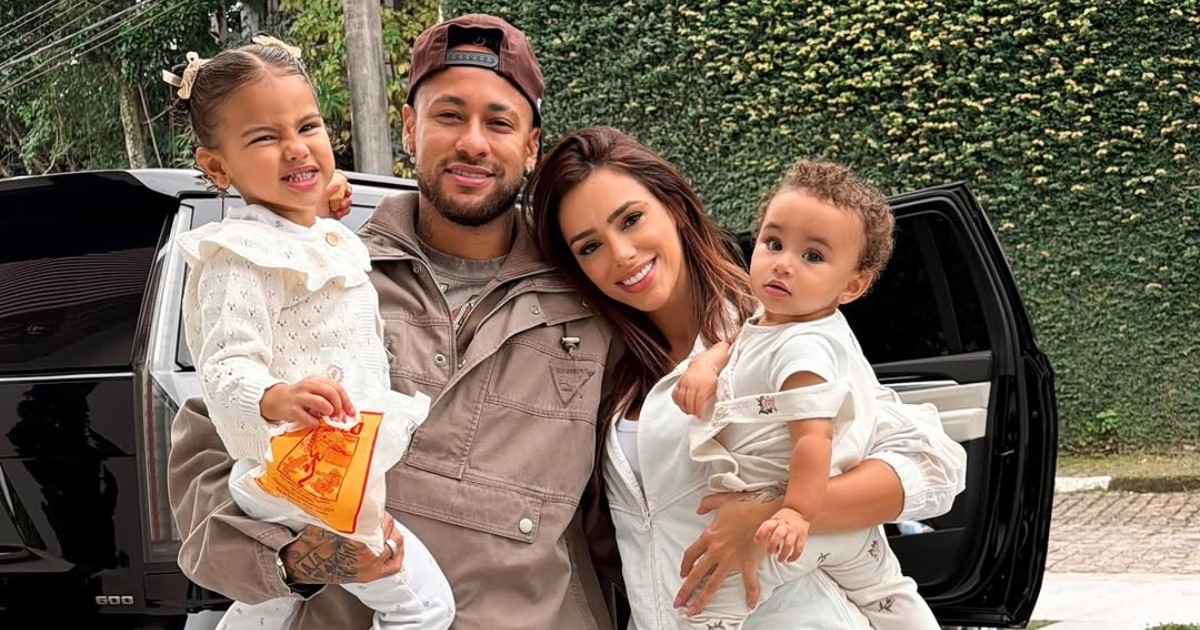 Neymar Jr. Delighted Over Gender Reveal: "I'm Going to Go Crazy"