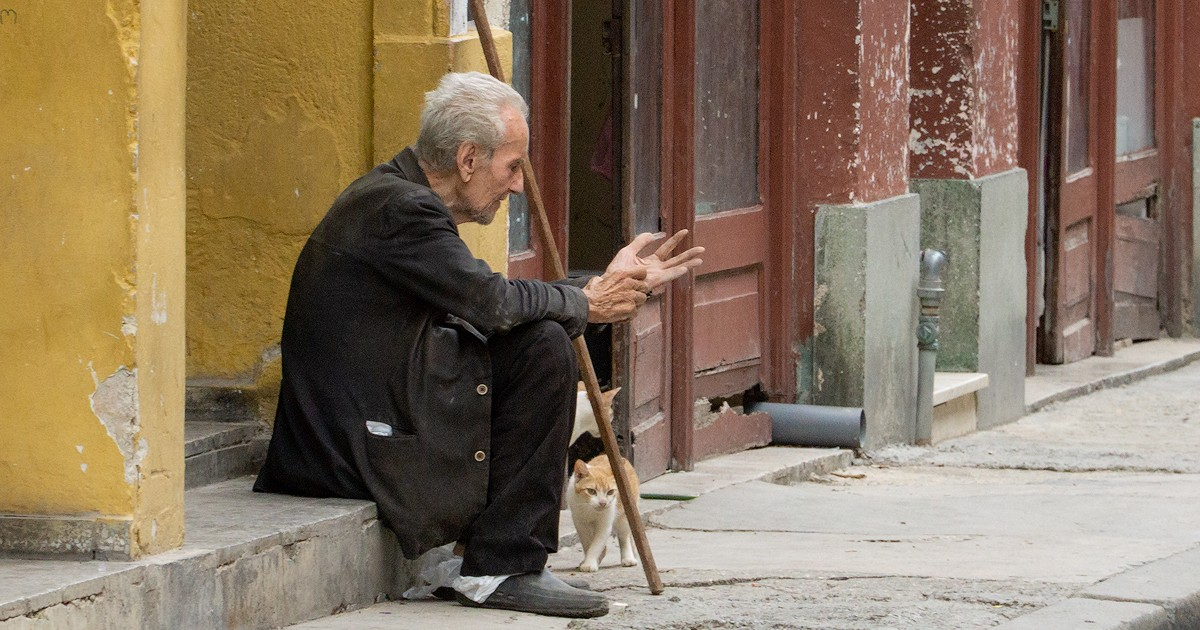 Cuban Citizens Criticize Cubadebate for Overstating Family Care System