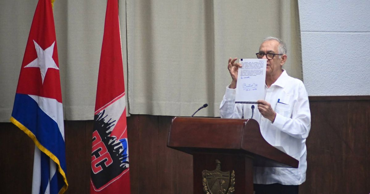 Raúl Castro Allegedly Backs Economic Reforms in Crucial Times