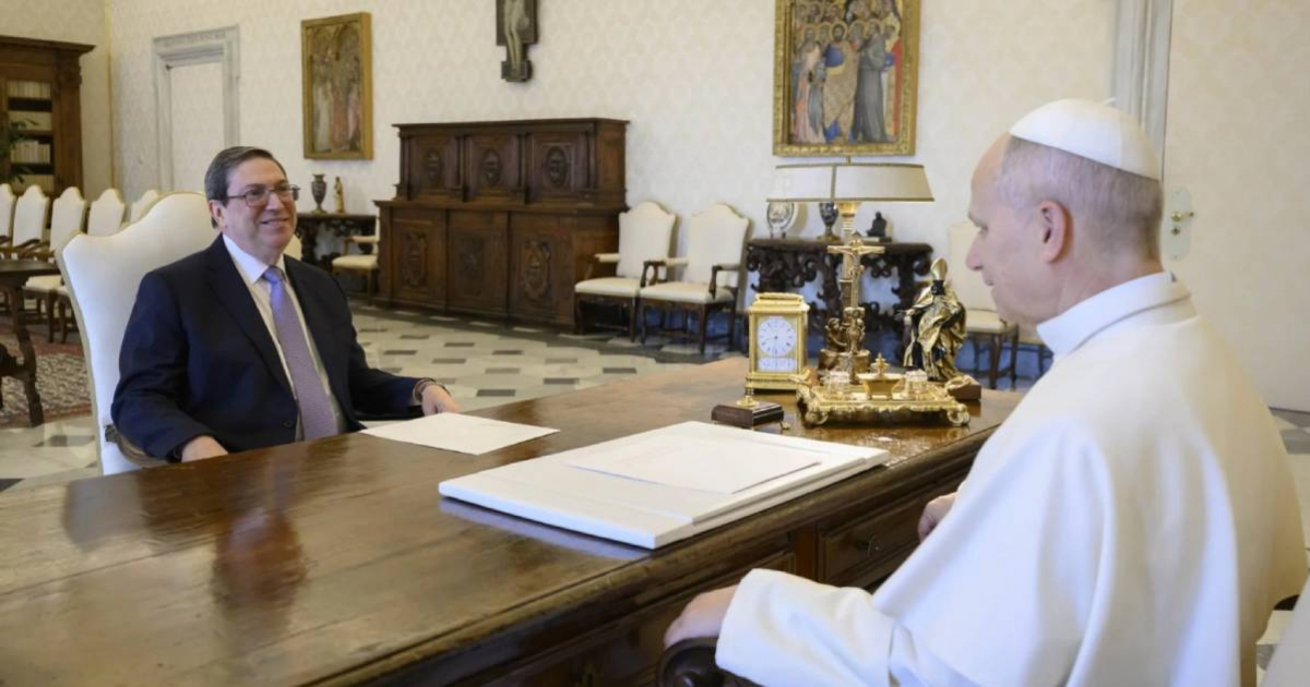 Bruno Rodríguez y el Papa León XIV © Bruno Rodríguez Parrilla en X