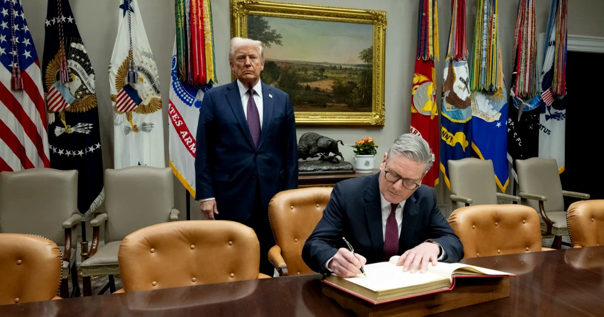 Trump Leaks Starmer's Resignation as UK Prime Minister on Social Media