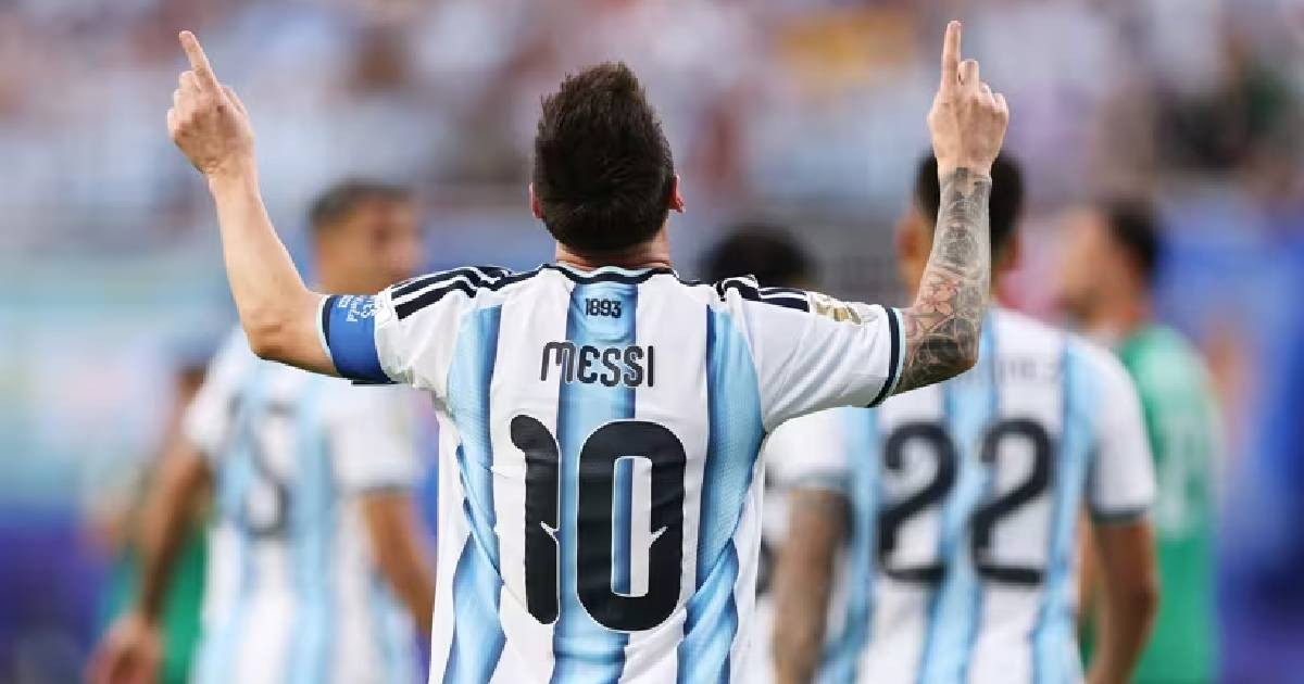 Messi Joins Legends: Scores in Six Consecutive World Cup Matches