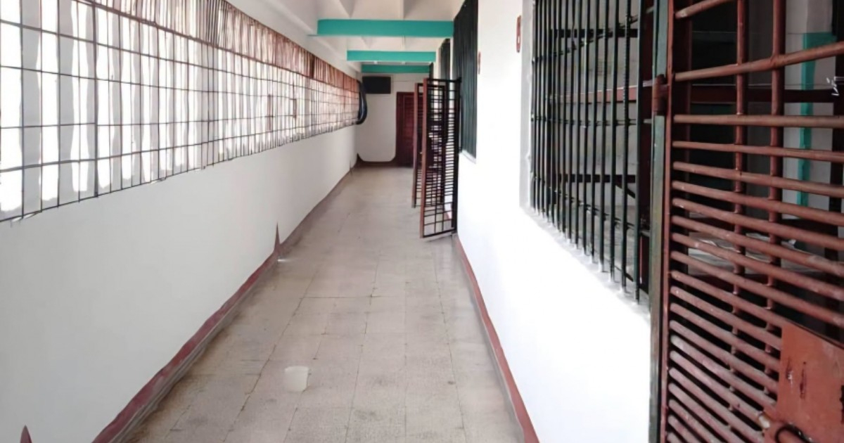 Critical Conditions Exposed in Cuba's Canaleta Prison: Limited Water and Punitive Isolation