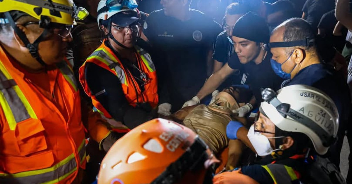 Rescue Team from El Salvador Saves Woman After 48 Hours Trapped in Rubble