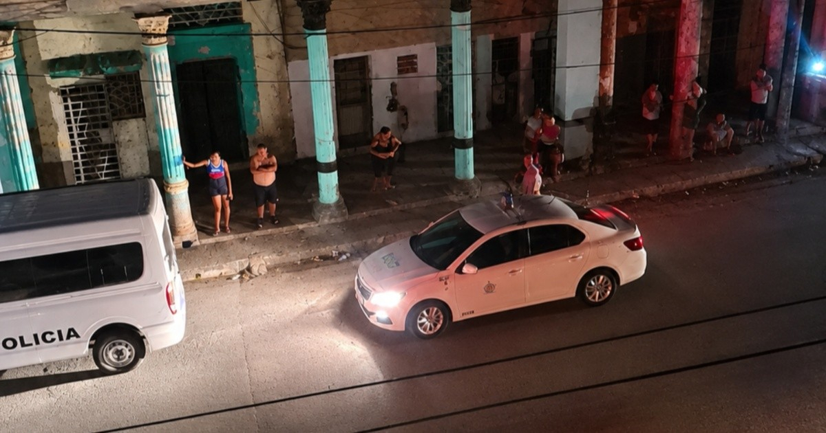 Police Intensify Presence in Response to Protests in El Cerro, Havana