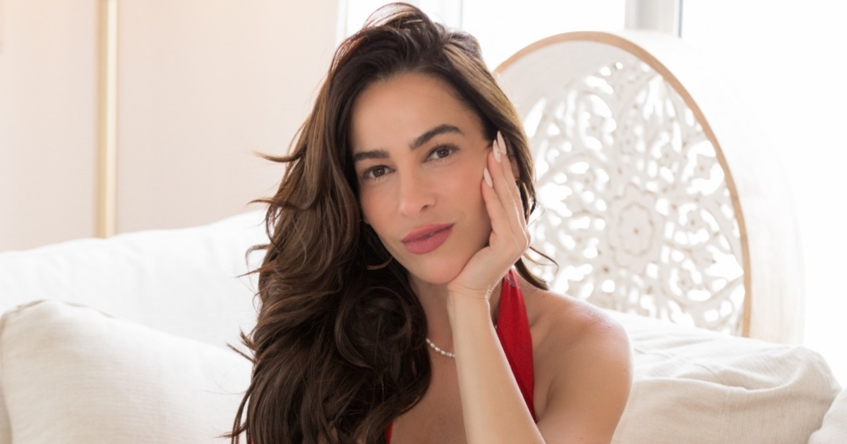 Zajaris Fernández Celebrates 42nd Birthday with Laughter and Beloved Companions