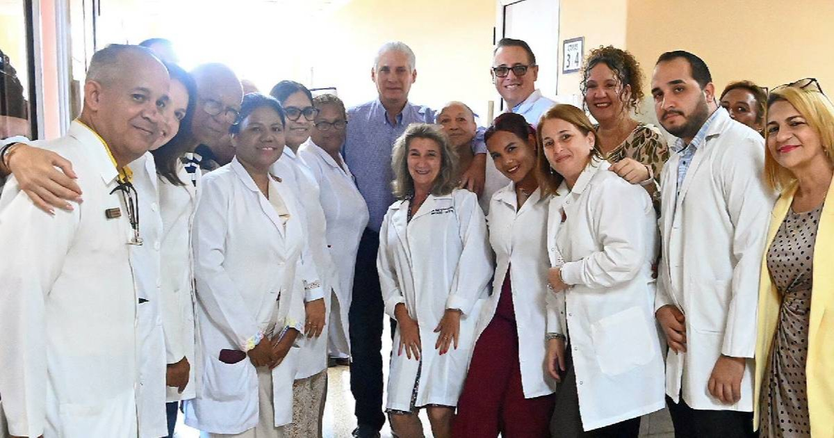 Cubans Criticize Díaz-Canel After Hospital Visit in Havana