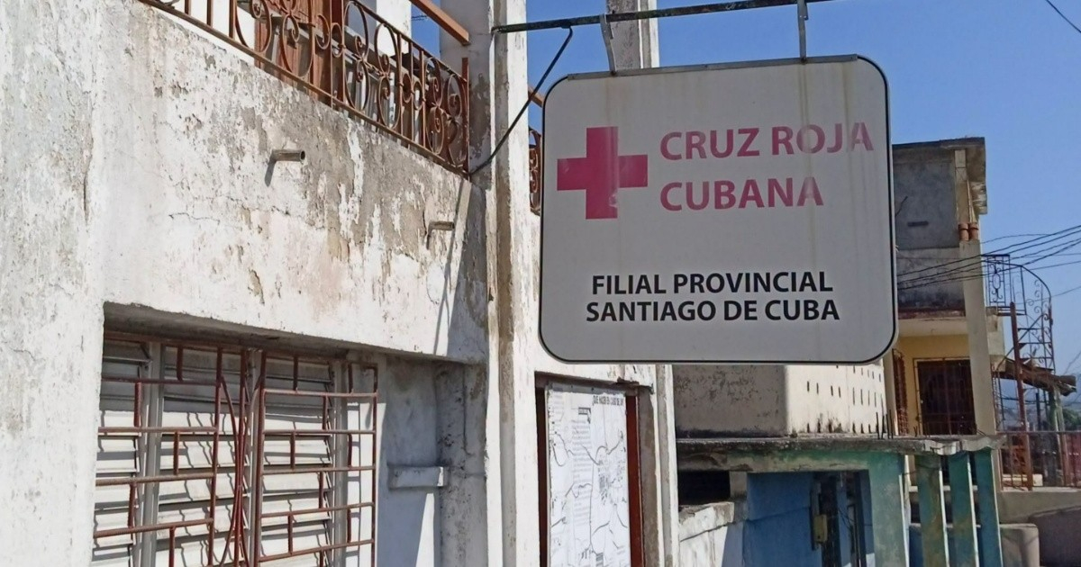 Cuban Red Cross Branch in Santiago Struggles Without Phone Service for Over 10 Months