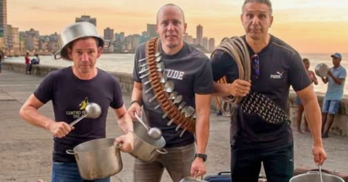 The Sizzling Satire of La Leña del Humor: "Grab Your Ladles and Join Our Brigade"