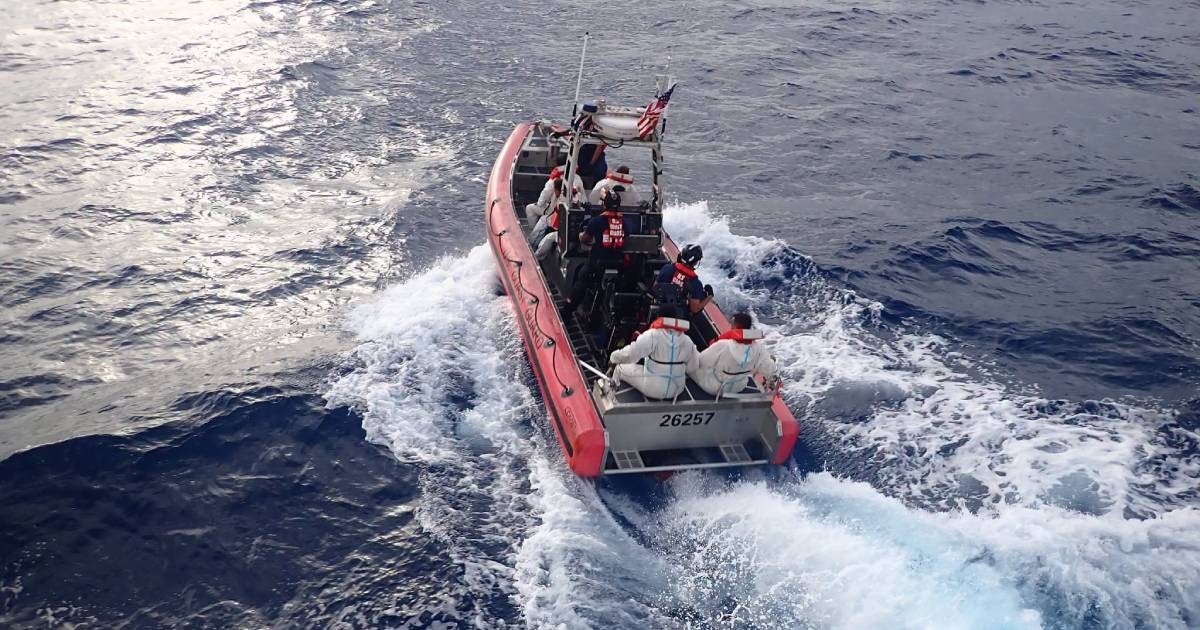 Diver Found Alive Thanks to a Simple Device After Disappearing in Florida Keys