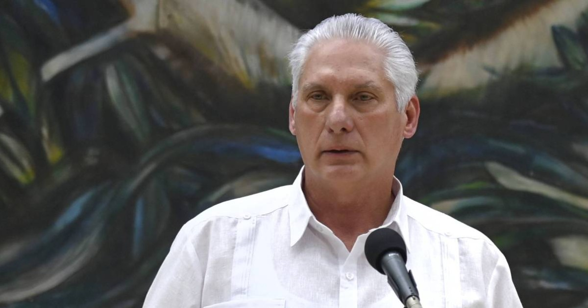 Miguel Díaz-Canel Claims University Graduations Are a "Major Milestone"