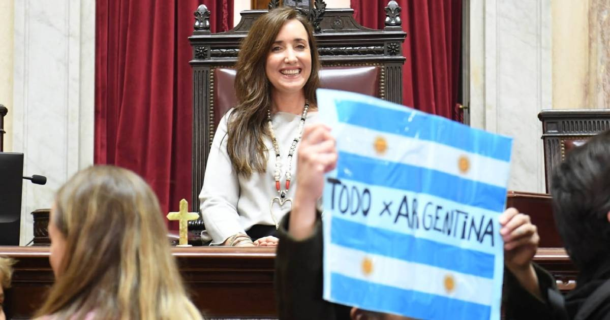 Argentine Vice President Fuels Tensions Before World Cup Semifinal with Strong Criticism of England