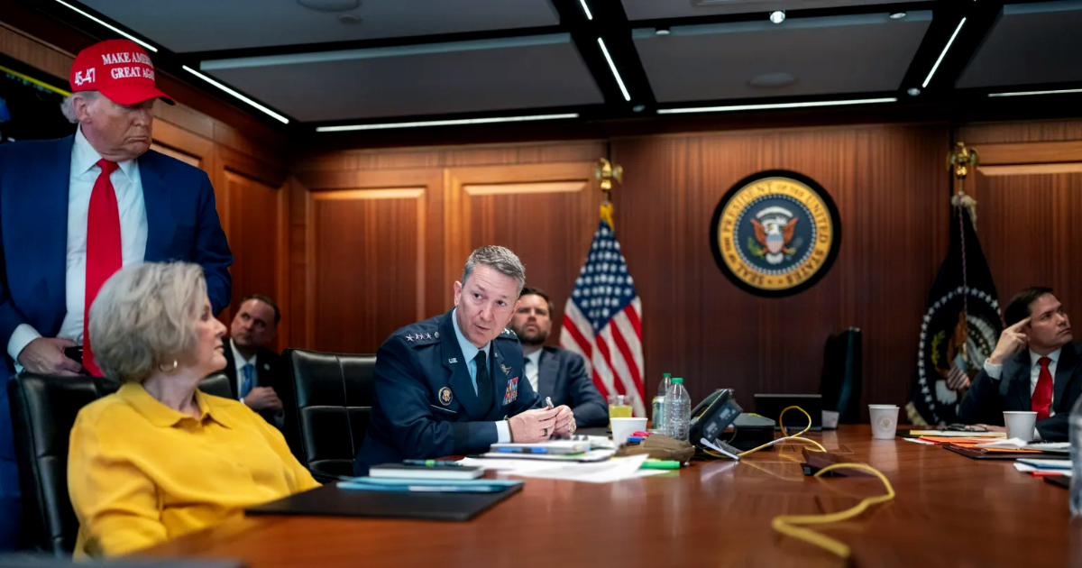Trump Assembles Security Team for Expanded Military Action Against Iran