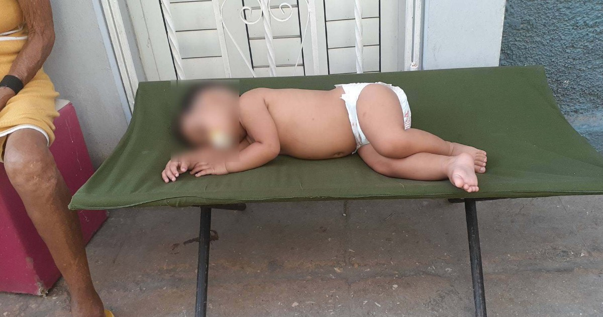 A Cuban Mother's Heart-Wrenching Plea: "My Child Sleeps Outside Due to Power Outages"