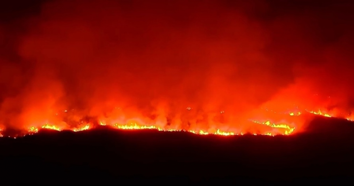 Raging Wildfire Devours Thousands of Acres in Everglades