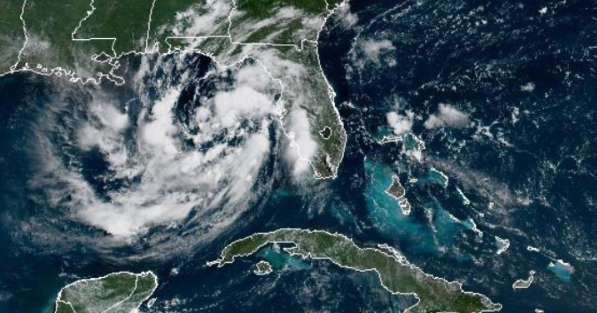 Emiten alerta de tormenta tropical para el noroeste de Florida © NHC