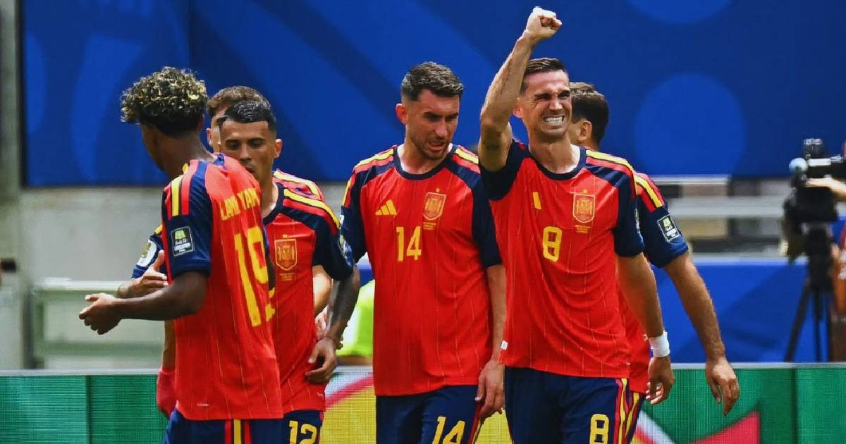 España avanzó a semifinales © X/@futbolred