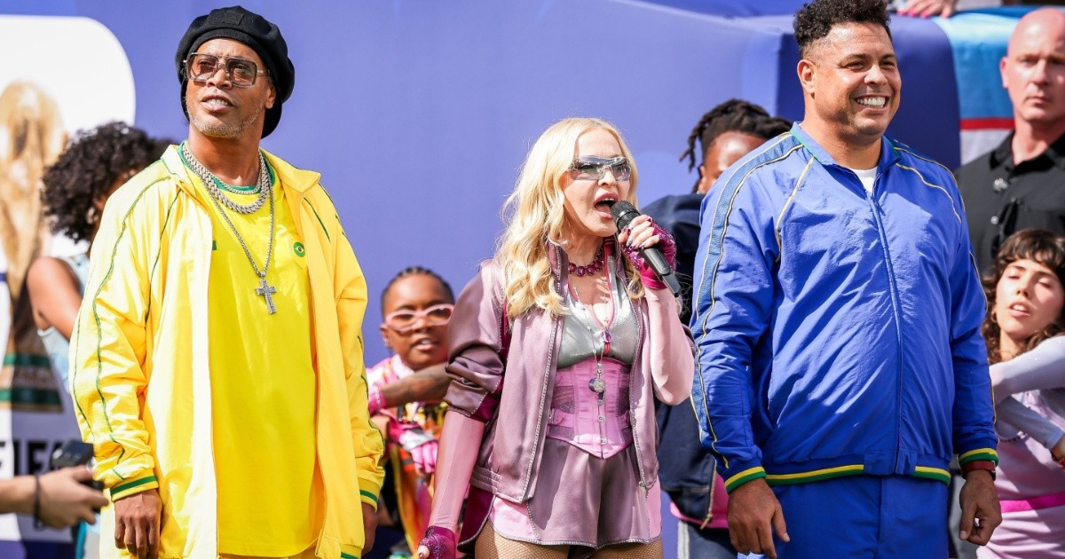 Madonna con Ronaldinho y Ronaldo © X / BR Football