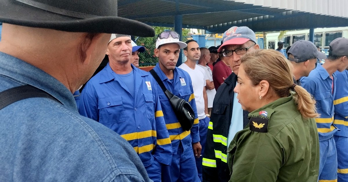 Gratitude in Crisis: UNE Encourages Community Support for Linemen Amidst Power Outages and Protests