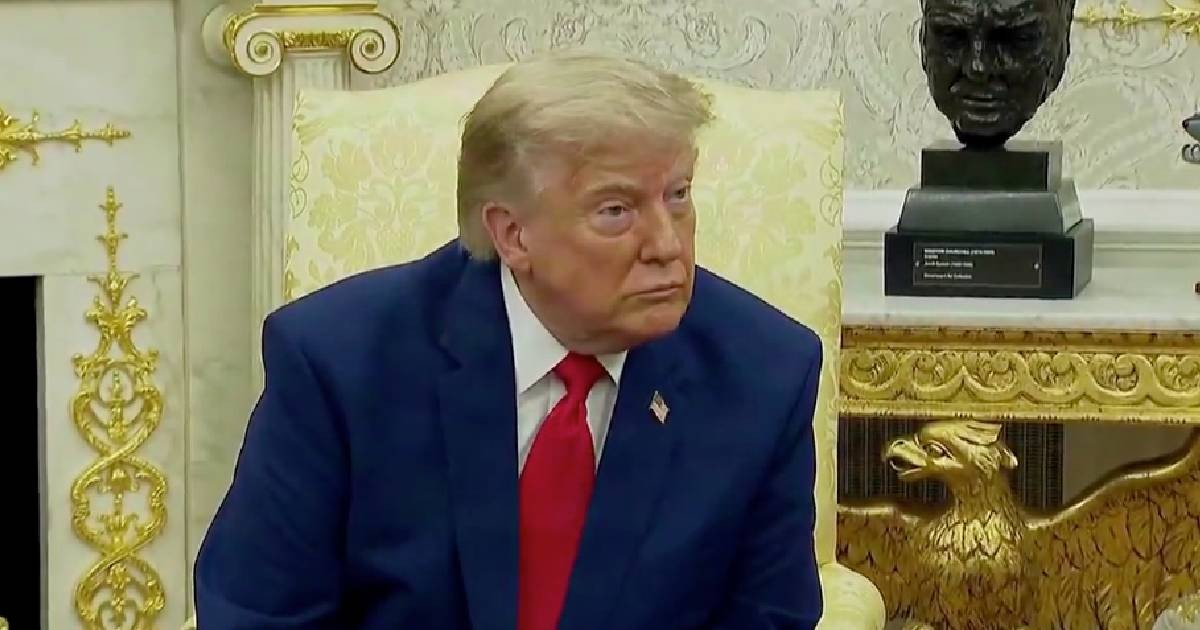 Trump Warns of U.S. Response if Houthi Rebels Block Red Sea