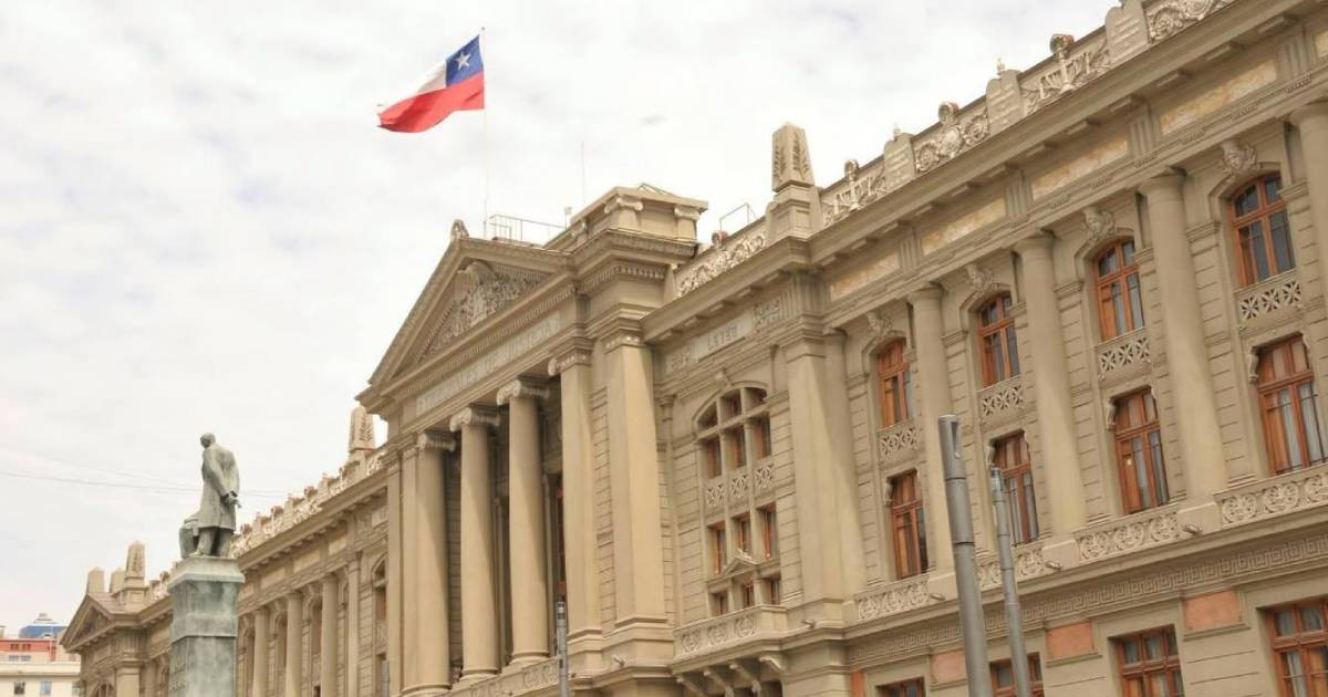 Chile's Supreme Court Denies Humanitarian Residency Request from Cuban National