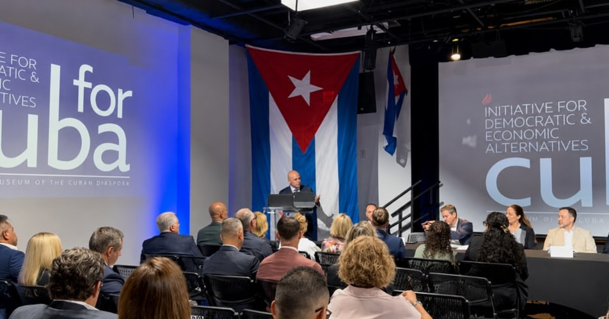 Cuban Experts in Miami Discuss Future Rebuilding of Cuba Post-Regime Change