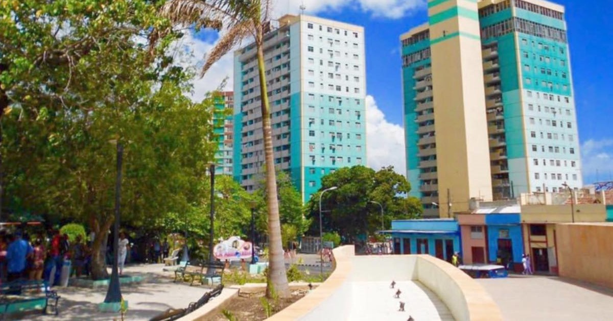 18 plantas de Garzón, Santiago de Cuba © Facebook / Emprendedores en Santiago de Cuba
