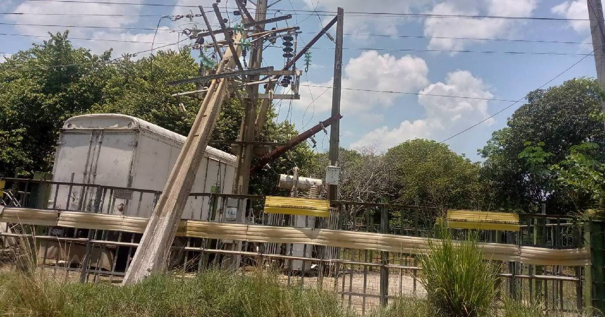 Truck Collision with Power Substation Leaves Over 9,000 Without Electricity in Aguada de Pasajeros, Cienfuegos