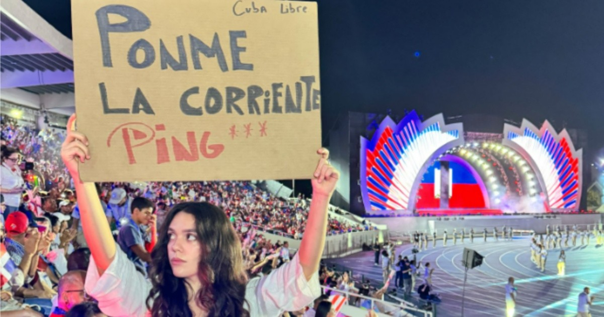 Cuban Migrant's Bold Protest Against Regime at Central American Games Opening