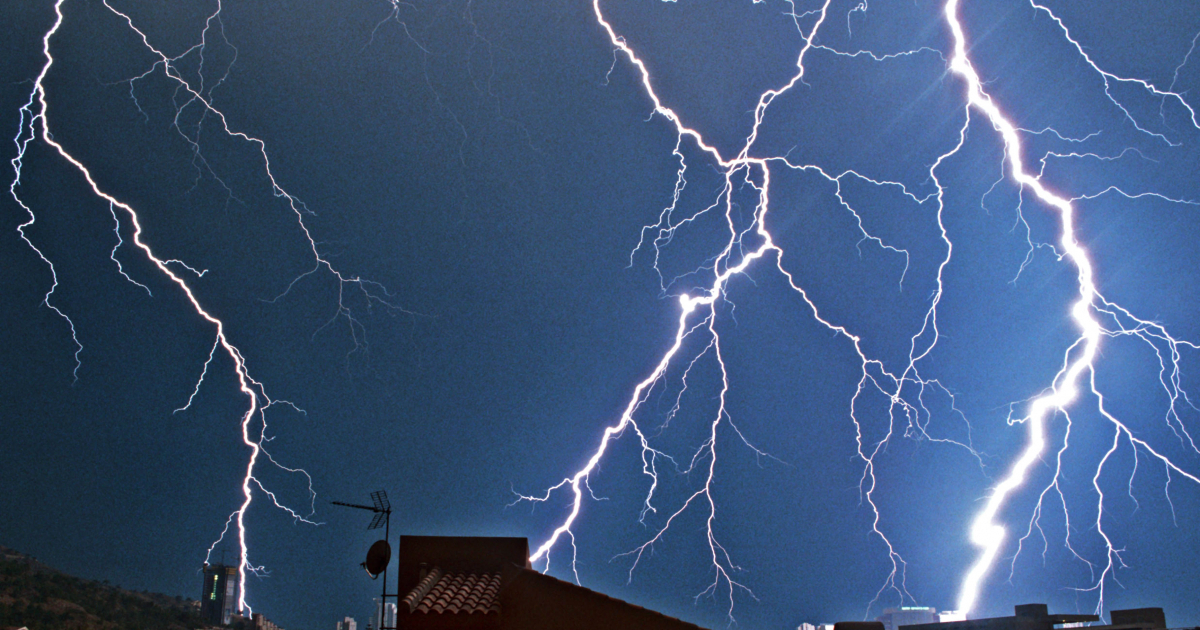 Florida Leads Nation in Lightning Damage Claims: Insurers Pay Out $186 Million