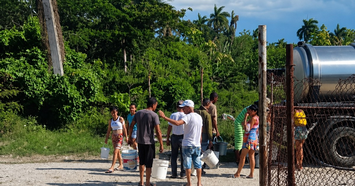 Cuban Woman Speaks Out: "It's Not Just Electricity Anymore, Now It's Water Too"