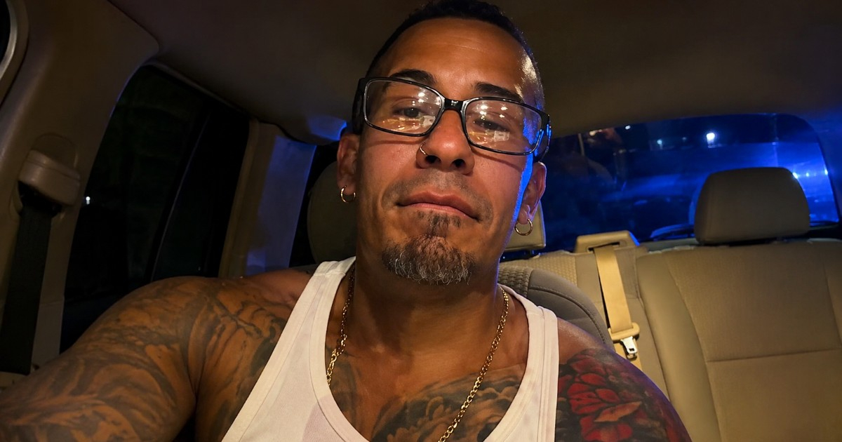 Cuban Farmer in the U.S. Faces Unexpected Late-Night Visit from Sheriff: "We've Got Reports"