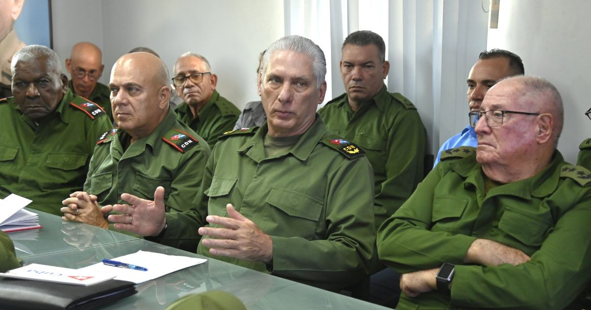 Díaz-Canel Urges Cuban Youth to Harness Current Challenges and Safeguard the Revolution