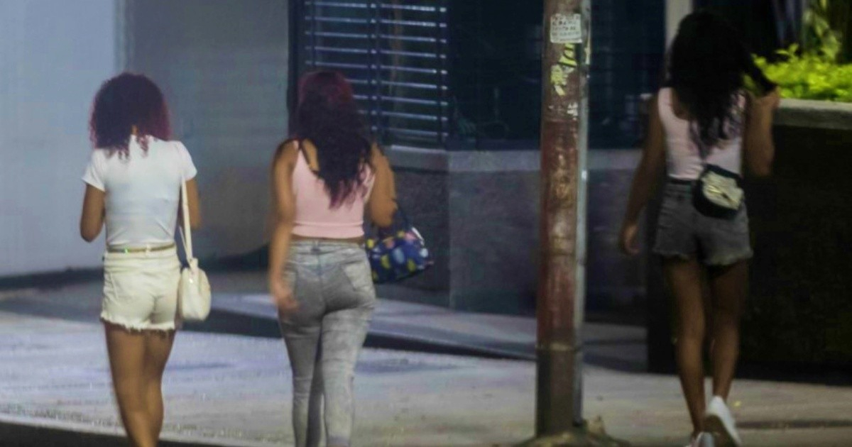 Increasing Involvement of Cuban Women in Prostitution Networks During Transit Through Uruguay to the U.S.