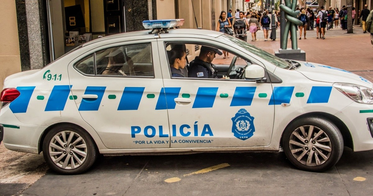Cuban Man Fatally Stabbed in Montevideo Guesthouse: Details Emerge