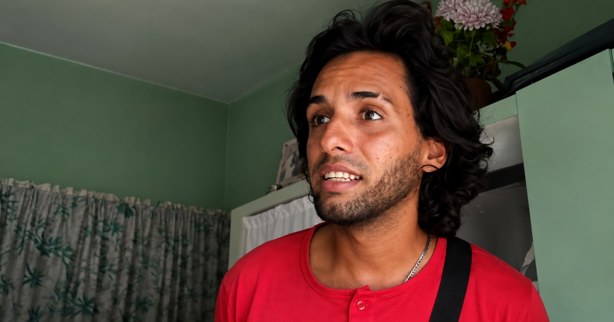 Cuban Comedian Goes Viral for Exposing Skyrocketing Oil Prices in Cuba