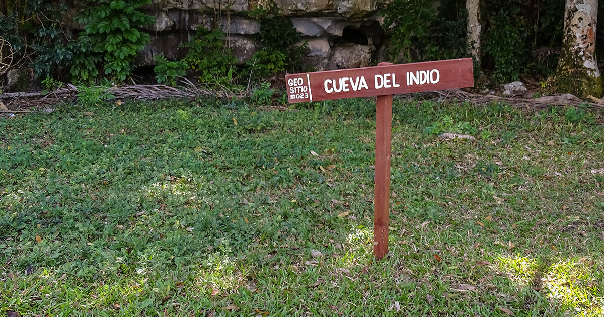 La cueva del indio, en la zona cercana a Viñales, demuestra que aún quedan vestigios de nuestra cultura indígena en el habla del cubano. © CiberCuba