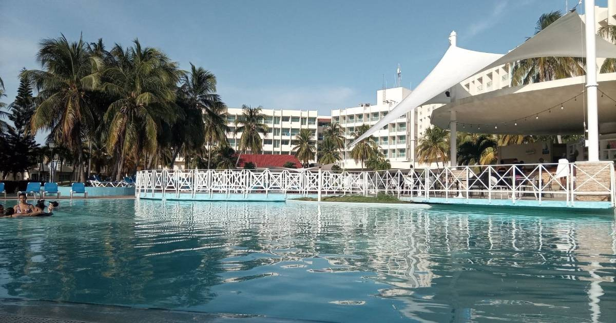 Cuban Tourist Criticizes Varadero Hotel for Poor Conditions: "It Was a Waste of Money"