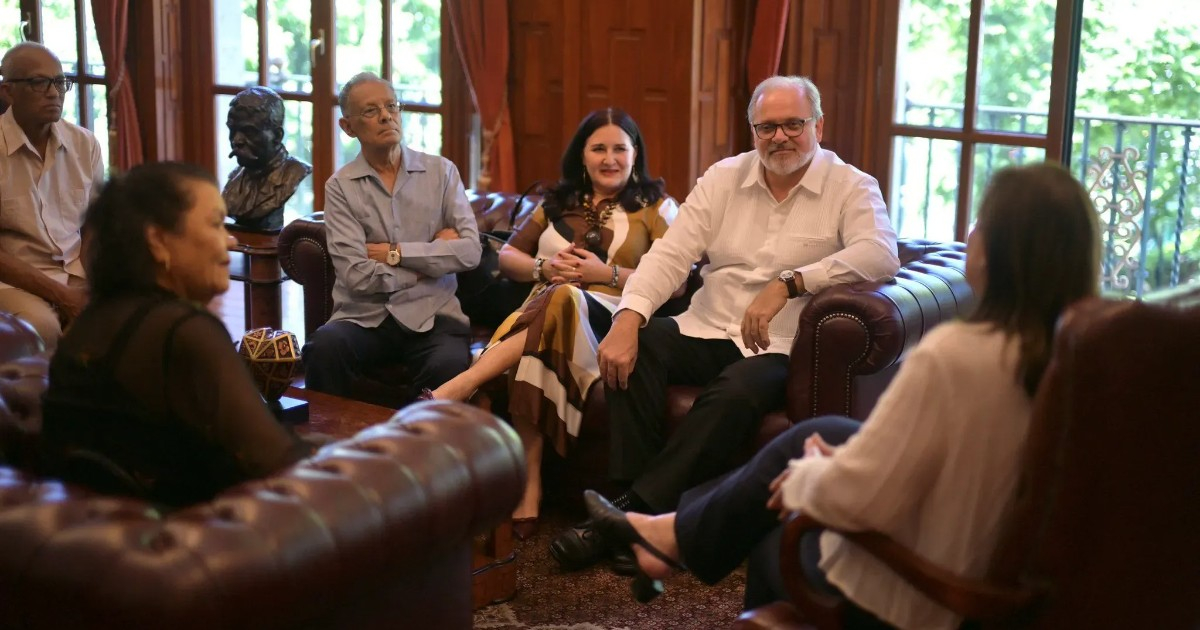 Cuban Regime's Envoy in Mexico Launches Verbal Attack on U.S. State Department Officials