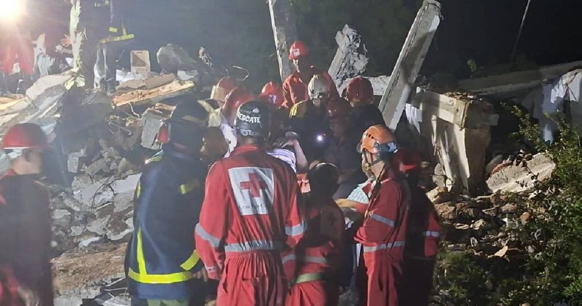 Survivor Rescued from Collapsed School in Remedios