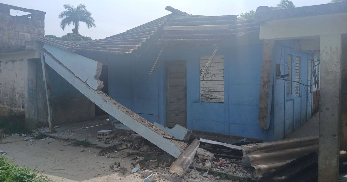 Child Injured as Porch Roof Collapses in Colón, Matanzas