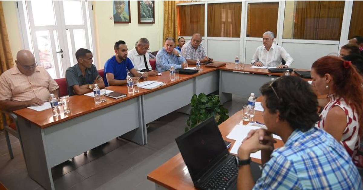 Díaz-Canel Vows Fairer Power Outages with Artificial Intelligence Assistance