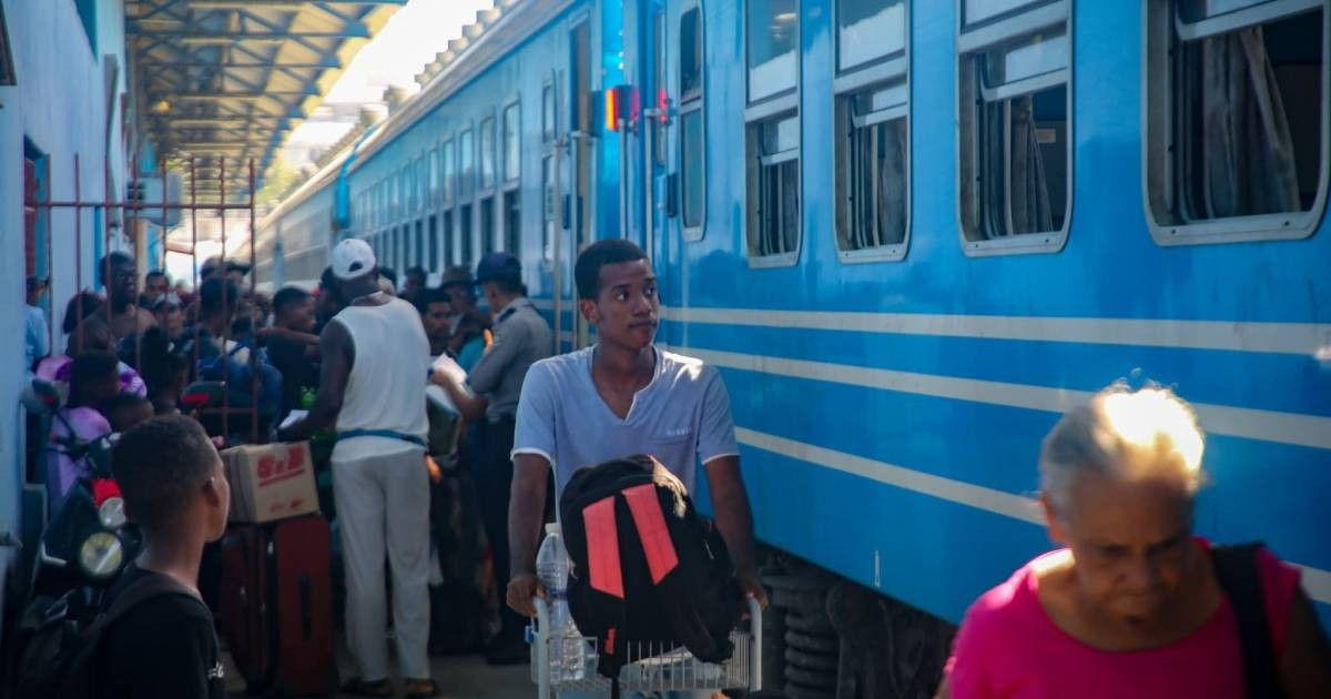 Cuba Drastically Cuts Train Services but Fails to Prevent Delays