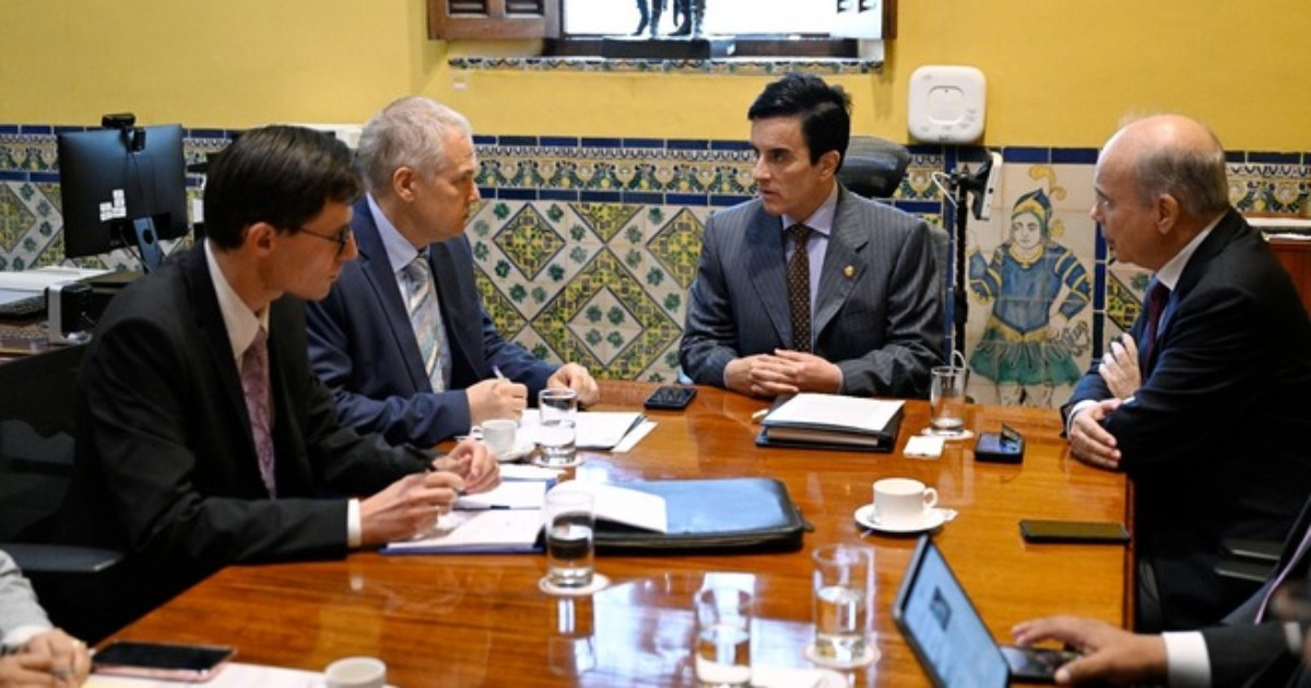 Reunión en la Cancillería de Perú con el embajador de Rusia © gob.pe