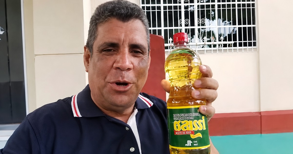 Cuban Troubadour Sings About Skyrocketing Oil Prices in Viral Verse