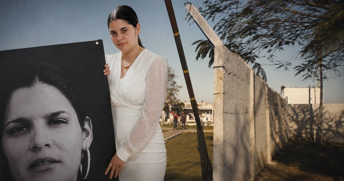 Surviving the Walls: Sissi Abascal's Heartfelt Plea for Sayli Navarro's Freedom