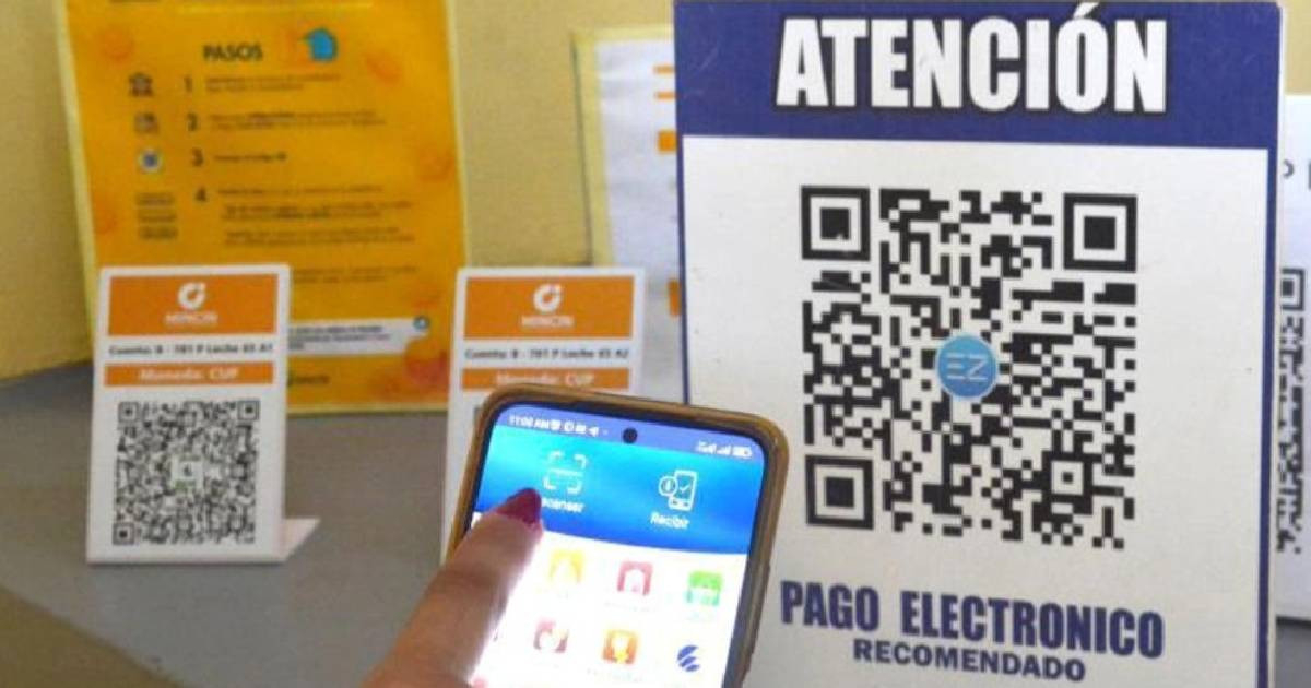 Cuban Government Pushes Small Vendors to Bank Transactions While Expanding Hard Currency-Only Businesses