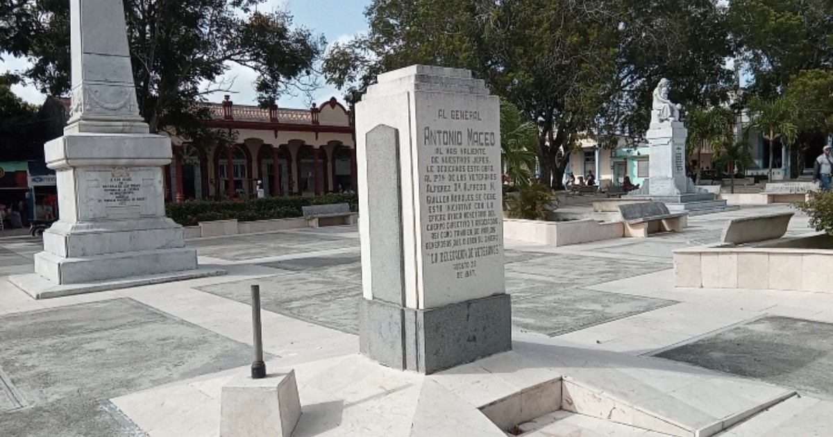 Antonio Maceo Monument in Las Tunas Toppled: Demand for Accountability Continues