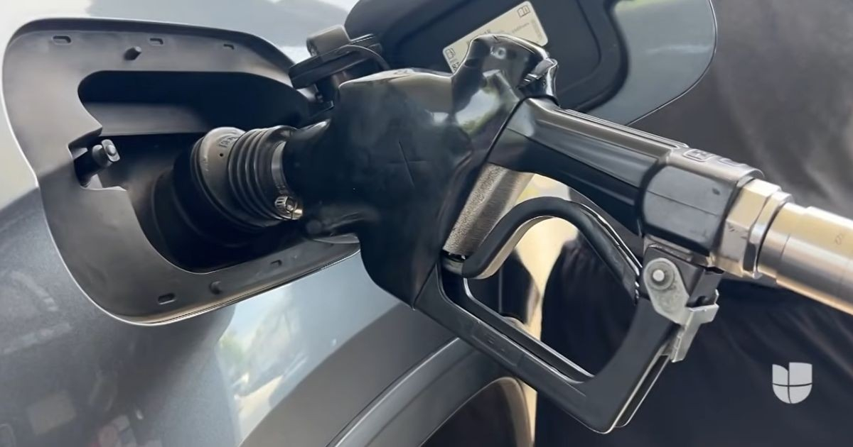 Gasolina en EEUU (Imagen de referencia) © Captura YouTube/N+ UNIVISION