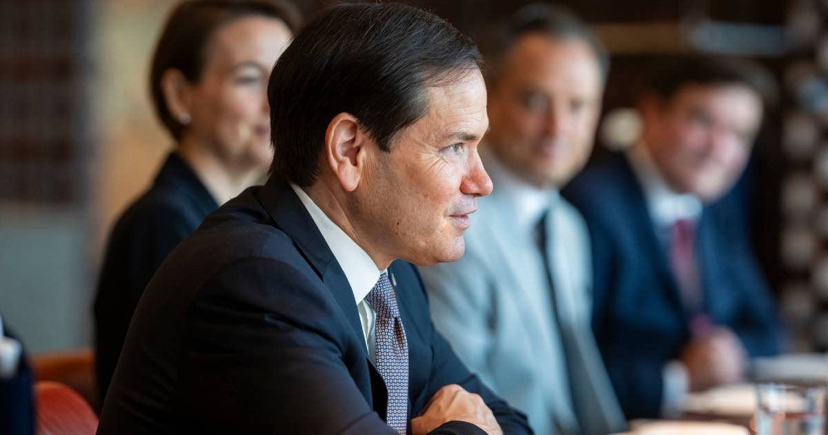 Florida Senate Race: Who's Vying for Marco Rubio's Seat?